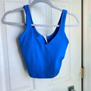 Lululemon Align tank poolside